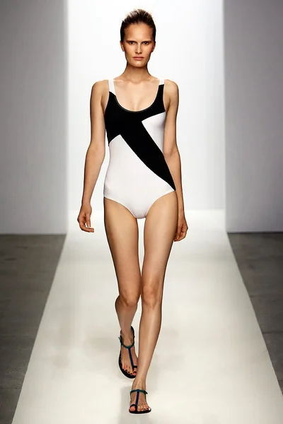 Look 22